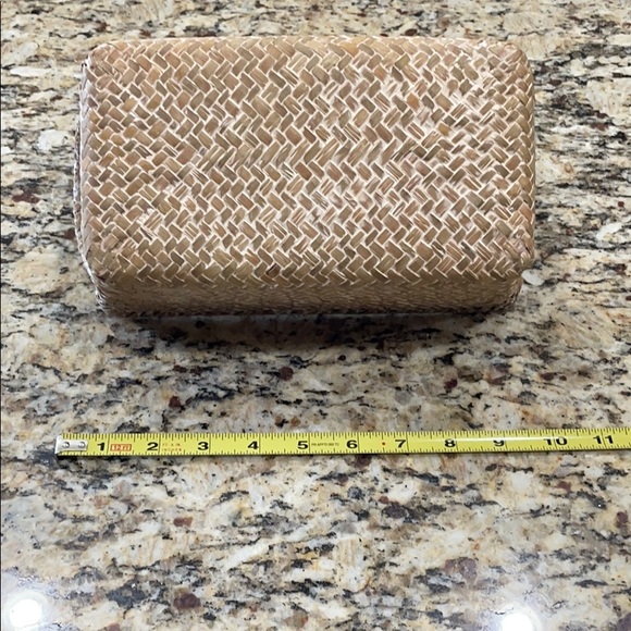 Basket with Handles - Picture 8 of 13